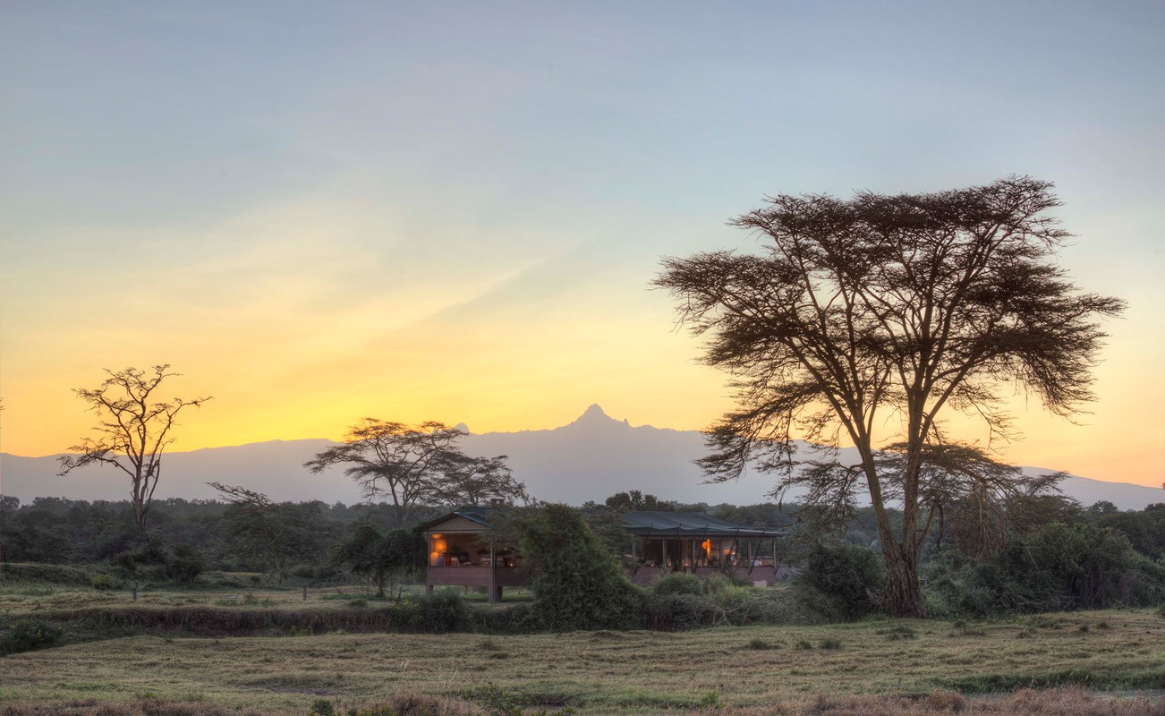 1. Ol Pejeta Main Area Mount Kenya Sunrise