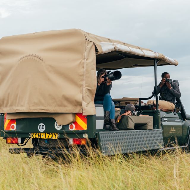 Photographic safaris (northern camp only)