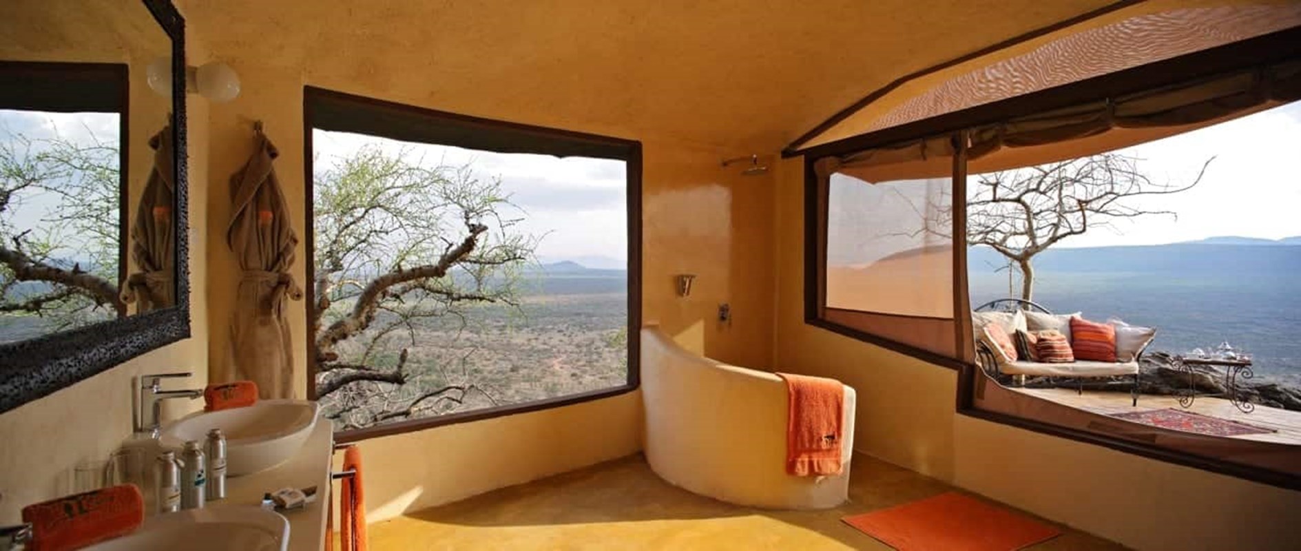 6. Saruni Samburu Villa 2 Bathroom