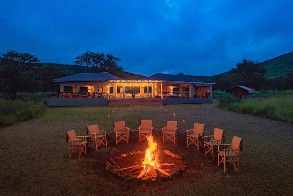 The evening campfire always acts as the meeting point at which to relax and close out the day ahead of a delicious dinner.
