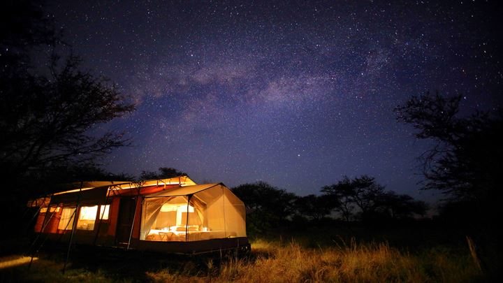 Olakira Camp Star Gazing Tent Under The Milkyway
