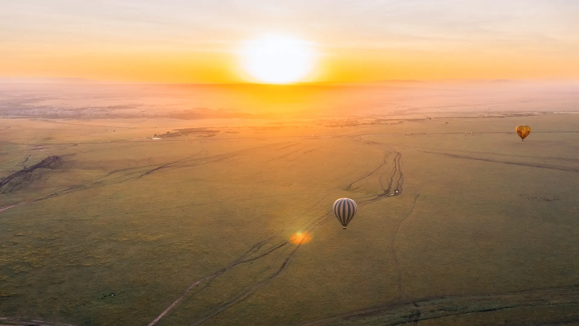 Rekero Camp, hot air balloon at sunrise, masai mara, kenya