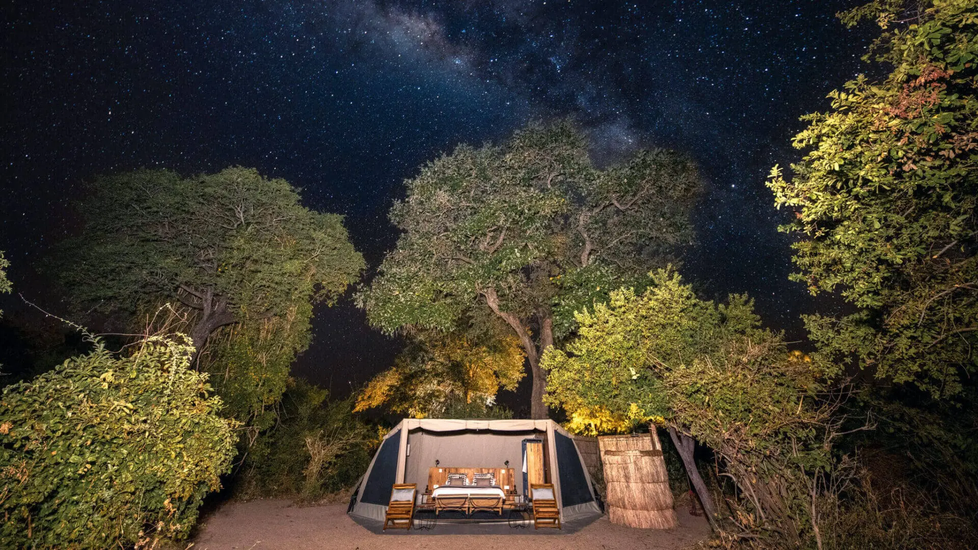 Kokoko tent with its roof canopy pulled back