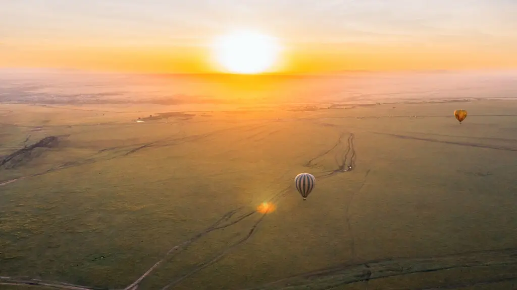 Experience a Air Balloon Safari in the heart of the Serengeti