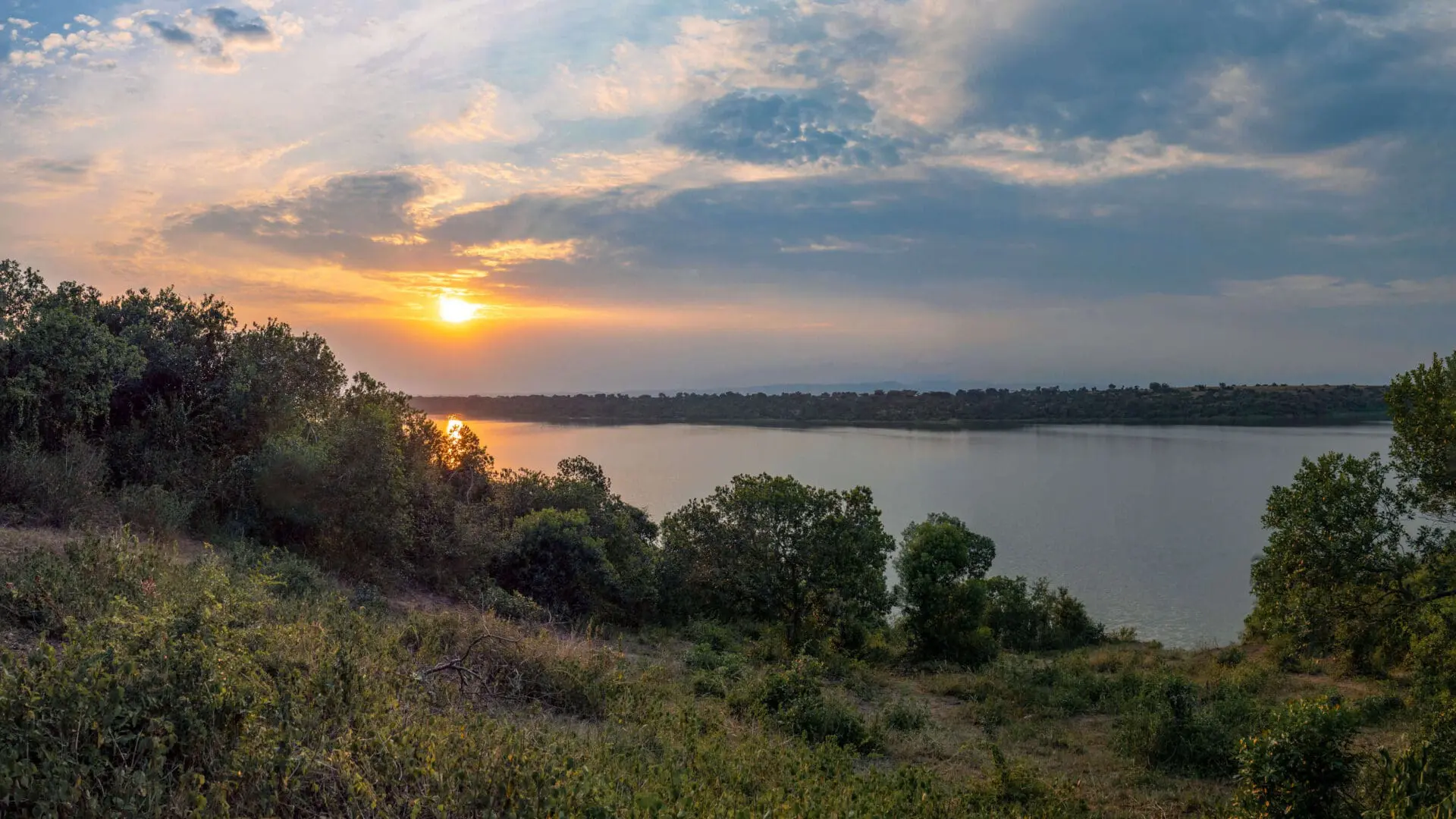 view over the lake in queen elizabeth national park