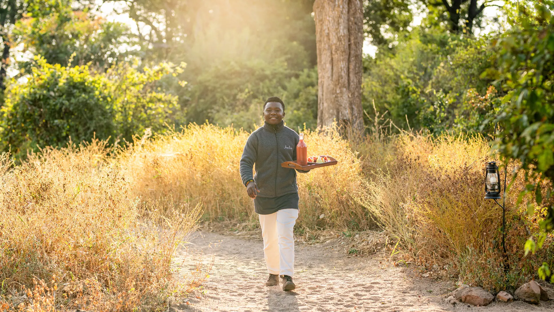 asilia staff_camp waiter_kokoko_1