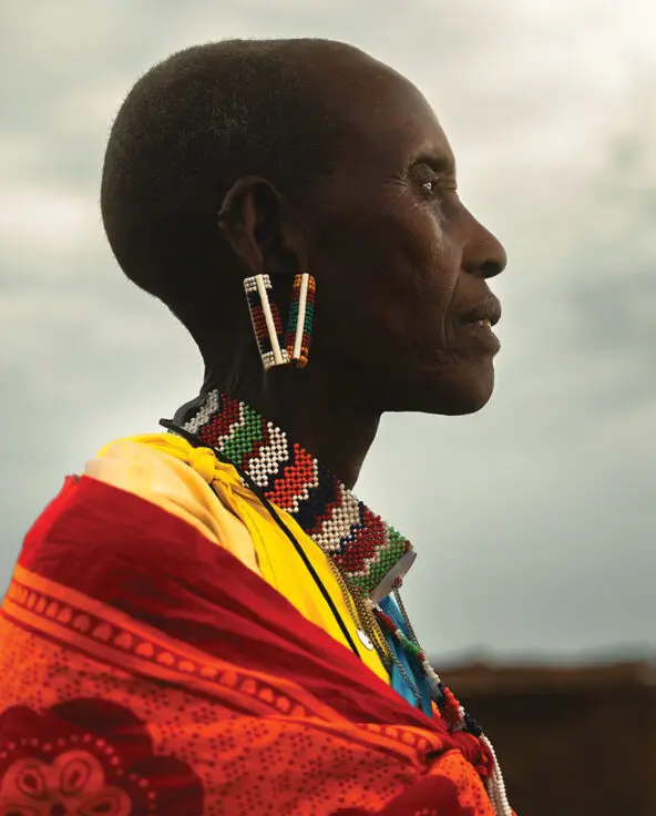 emboo a lady from the maasai mara tribe