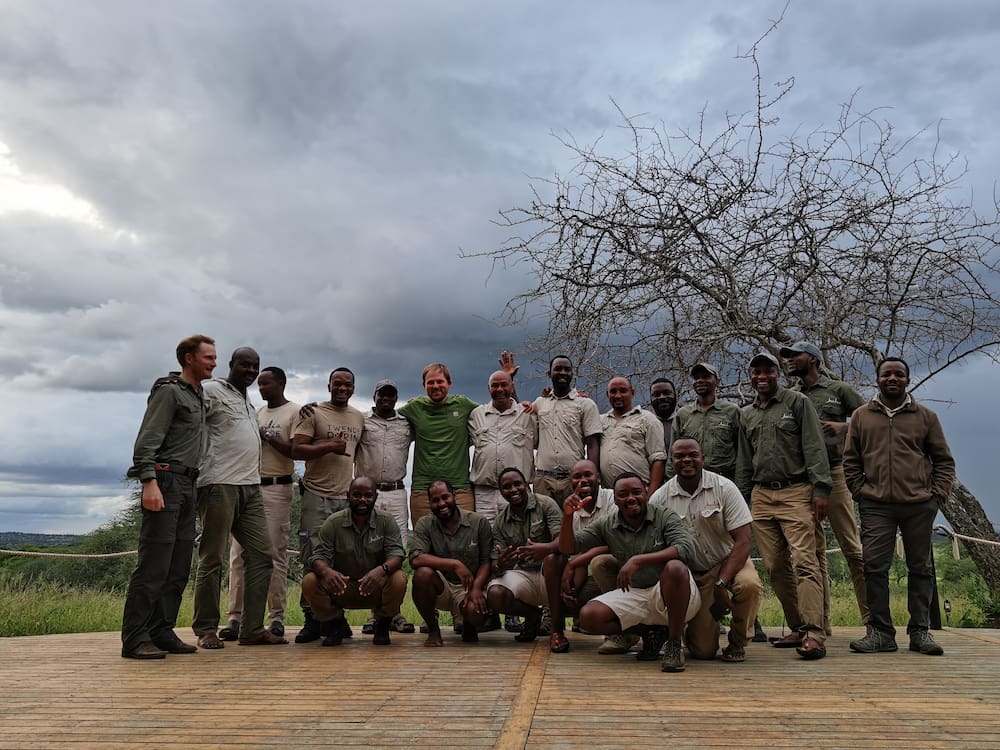 Asilia Guide Group Photo