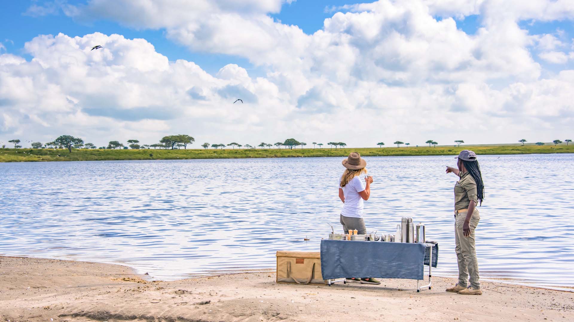 Game drive breakfast at the lake in Serengeti National Park, Tanzania