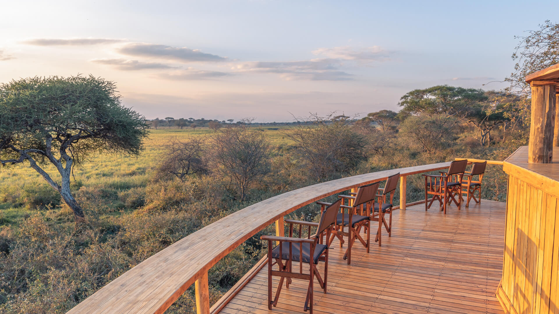 The wooden breakfast deck at Oliver's looks out over Tarangire National Park