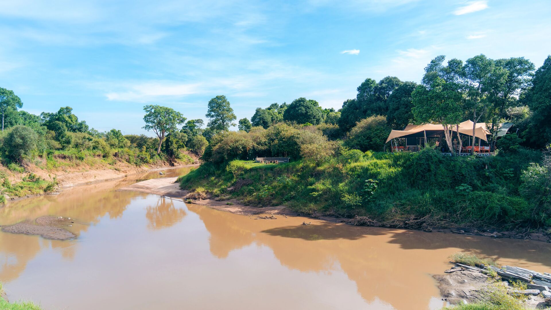 Emboo River tucked in the foliage on the banks of the river